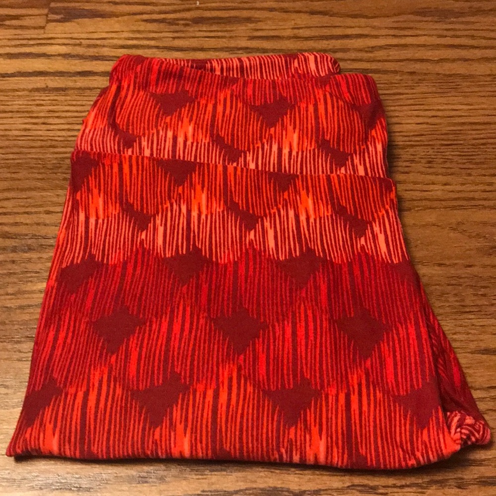 Lularoe one size leggings valentines